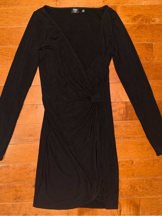 aritzia black lively mini dress size XS - Picture 3 of 8